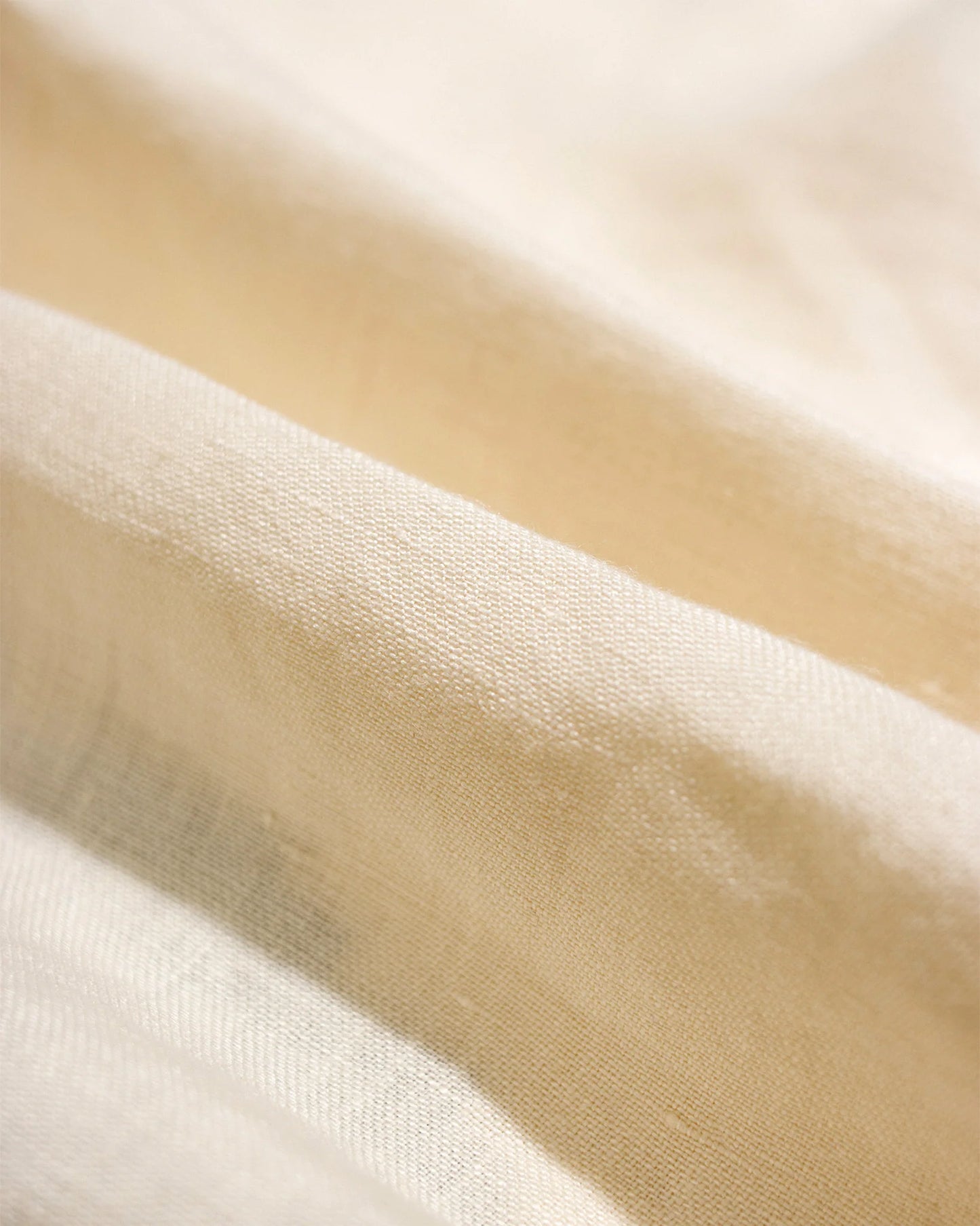Chemisette Stachio Floral Flock Beige - FAR AFIELD