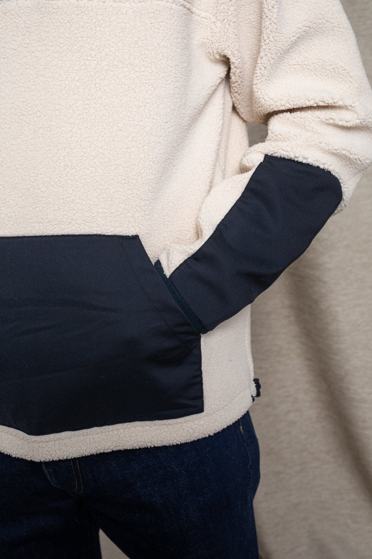 Sweat zippé en sherpa beige & noir Flocon - JAQK