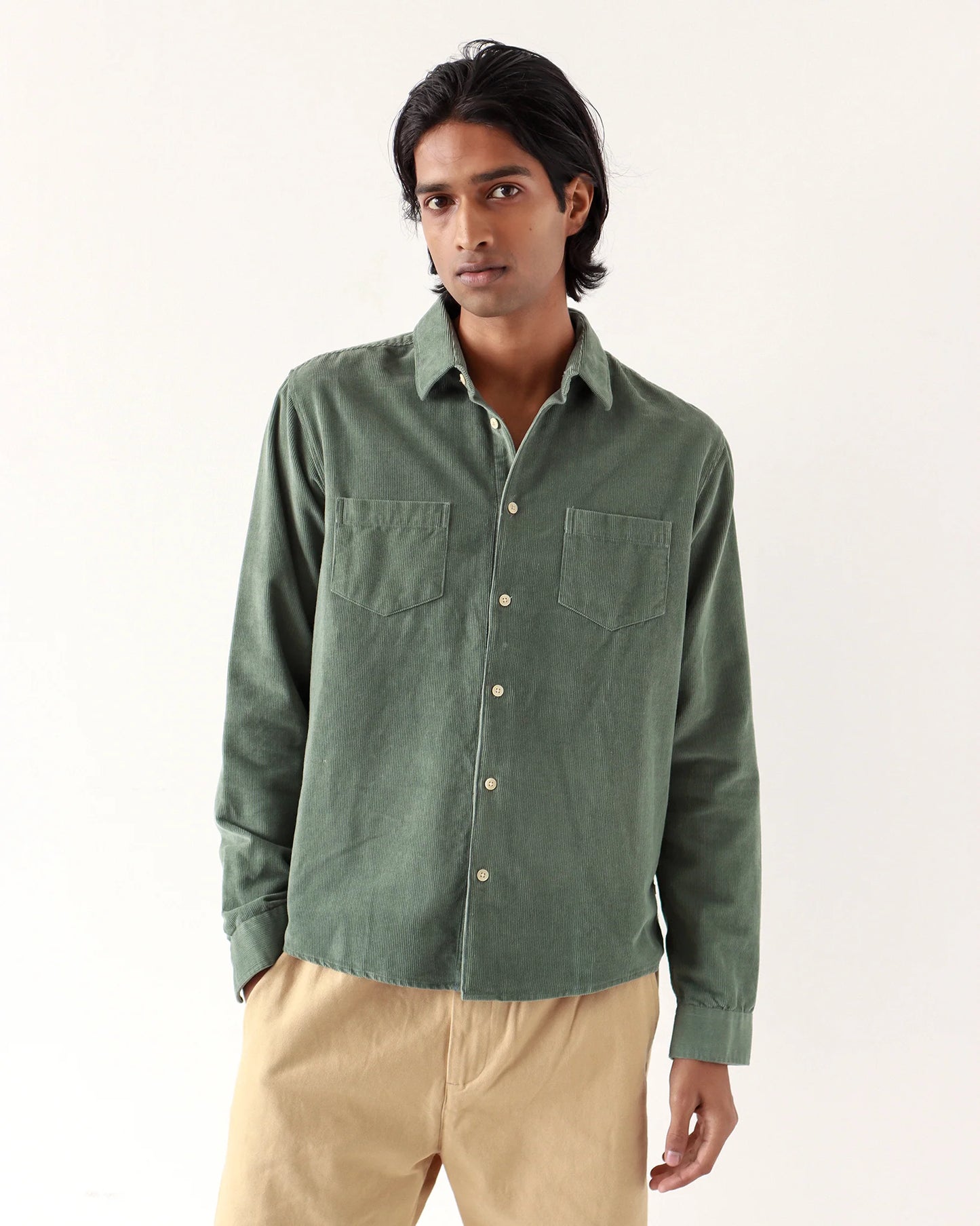 Chemise en velours vert Two Pocket Corduroy FAR AFIELD