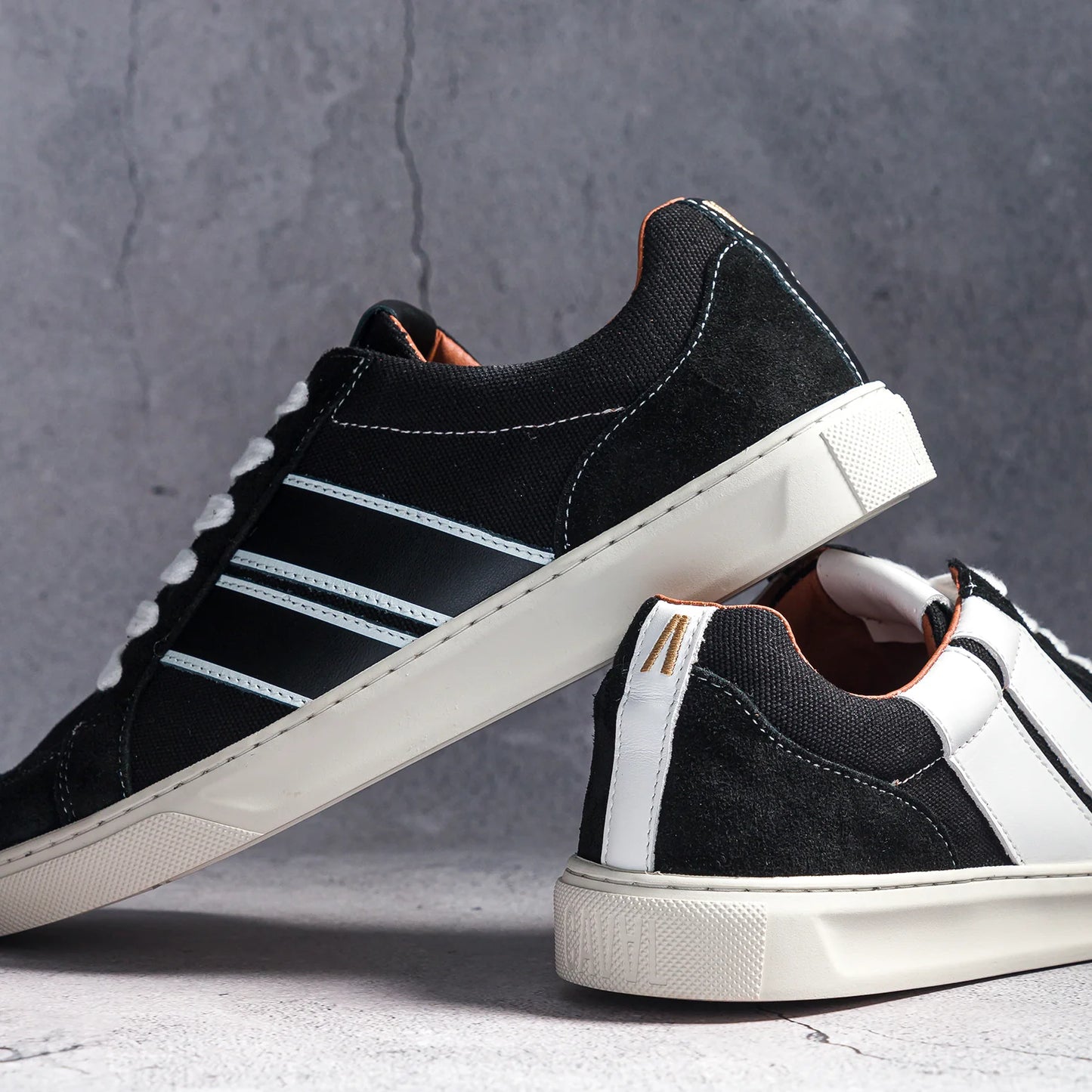 Sneakers Black Track Caval