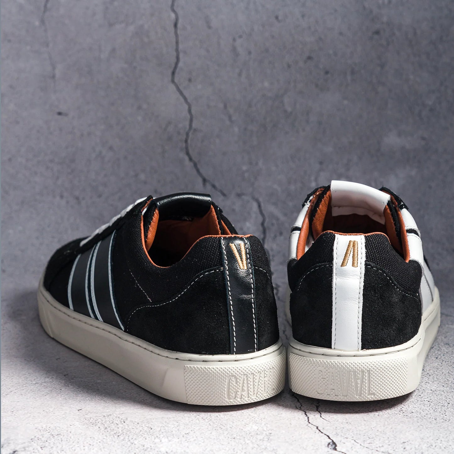 Sneakers Black Track Caval