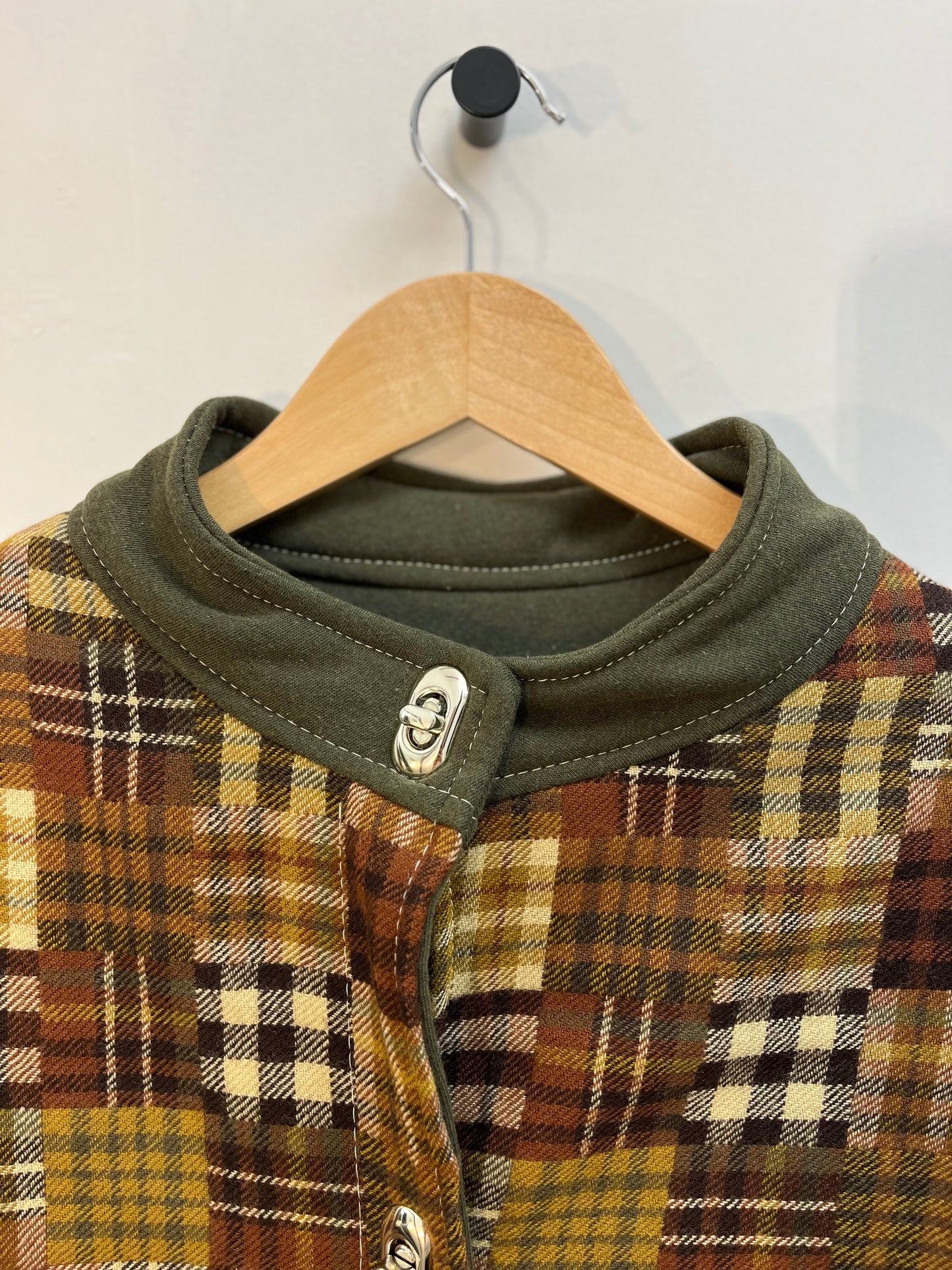 Veste upcyclée en laine à carreaux Marron/Kaki - FromStuff