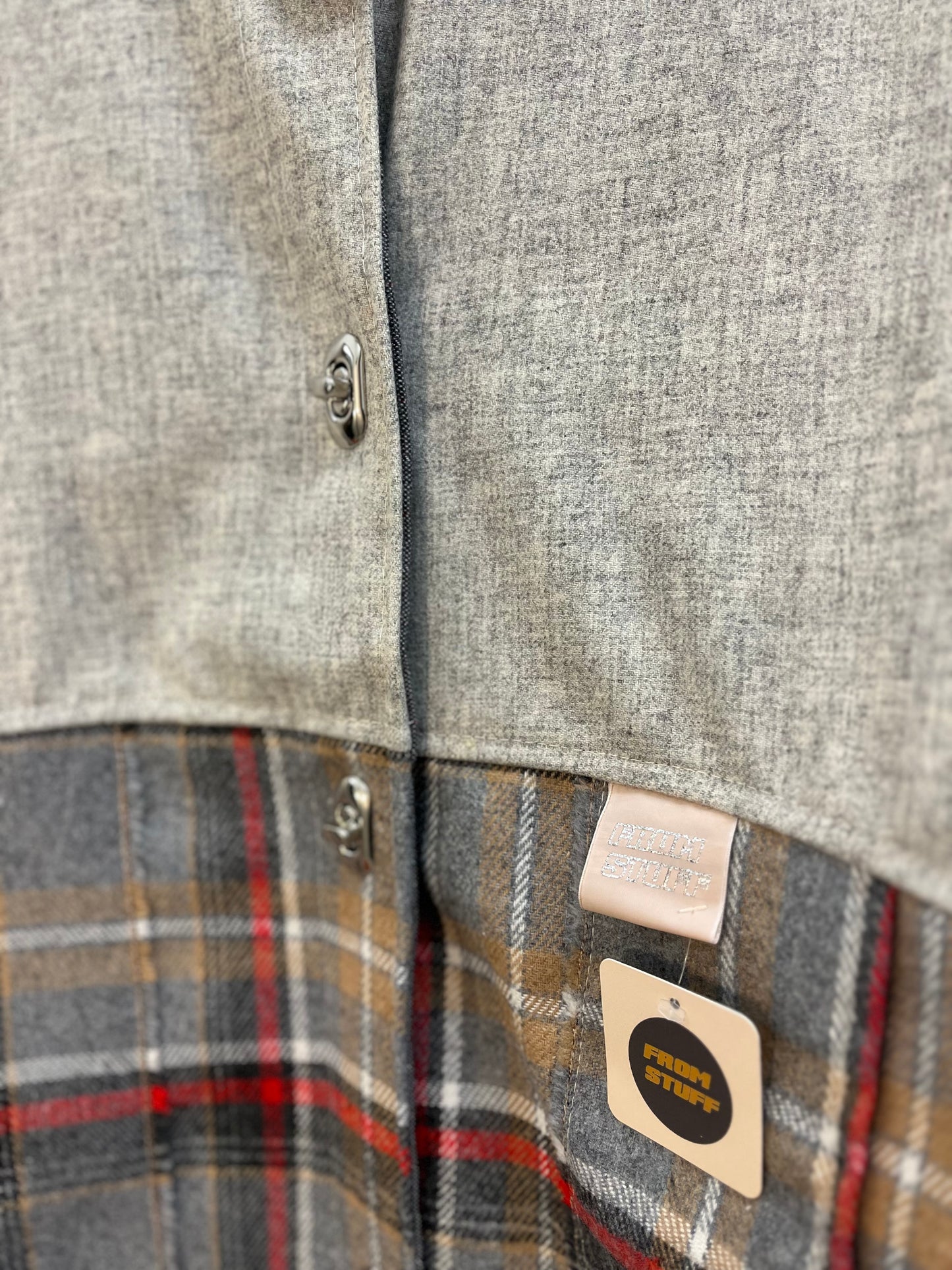 Veste upcyclée en laine Gris/Rouge - FromStuff