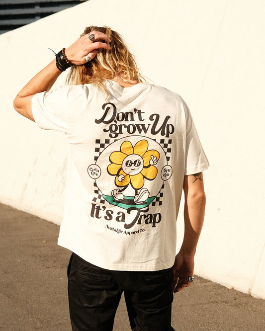 T-shirt Don’t grow up It’s a Trap NOSTALGIC APPAREL
